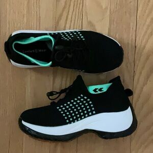 Comfort Wear Orthofit Orthopedic Sneakers